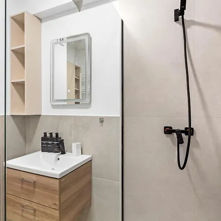 Sunset Light In Odyssey Pool & * Năvodari