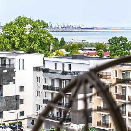 Apartament Sunset Light In Odyssey Pool & Năvodari