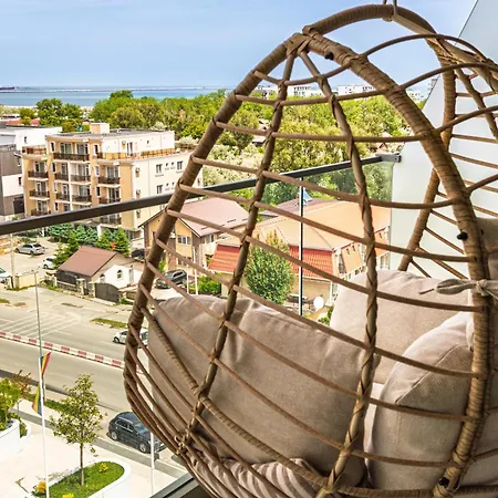 Sunset Light In Odyssey Pool & Apartament *